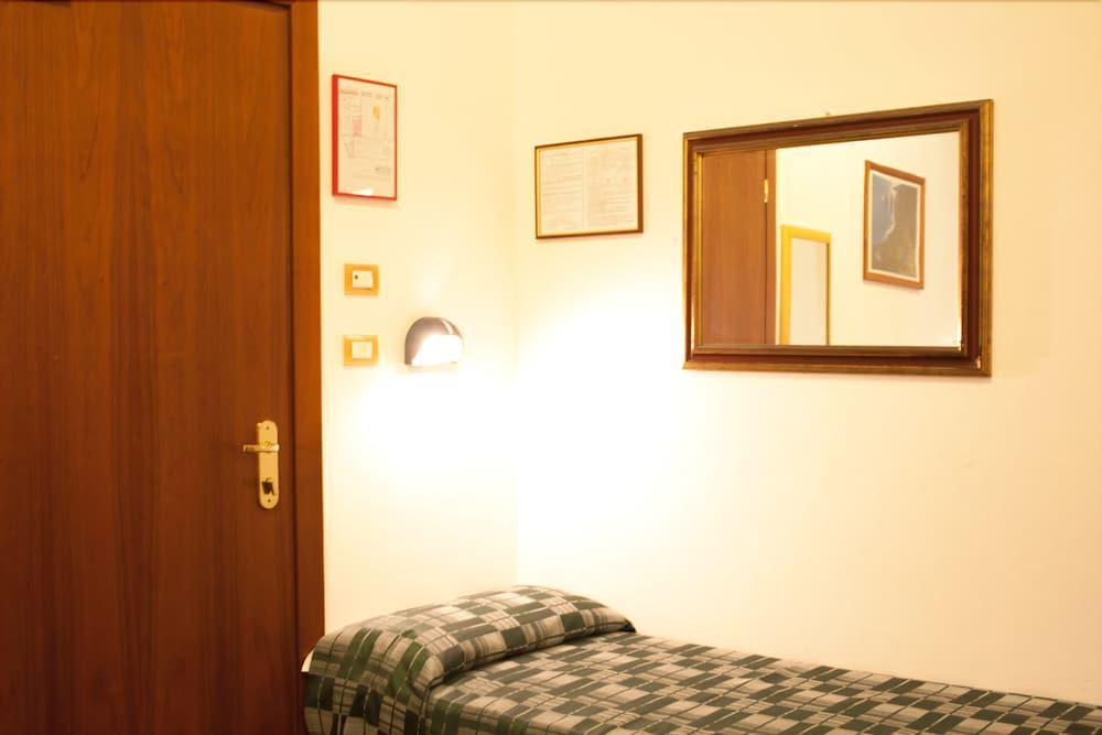 San Francesco Heritage Hotel Альгеро Экстерьер фото