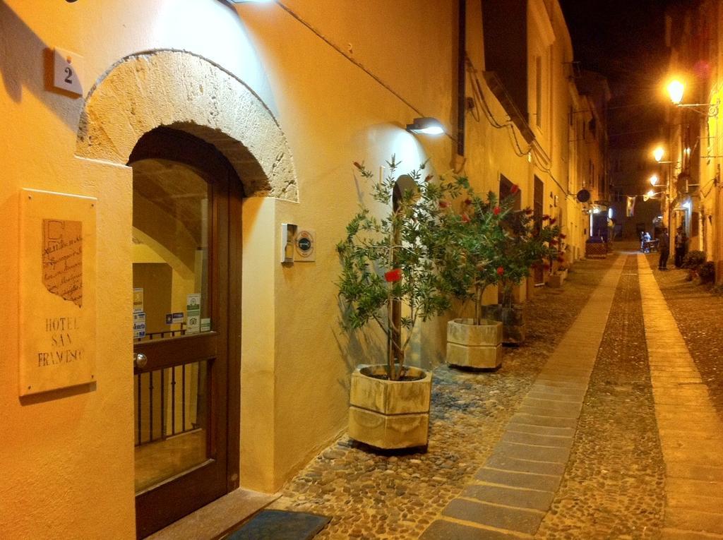 San Francesco Heritage Hotel Альгеро Экстерьер фото